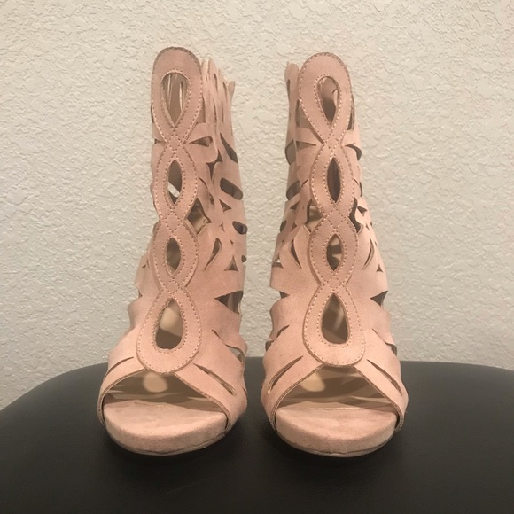 Shoes - Pink stilettos size 7